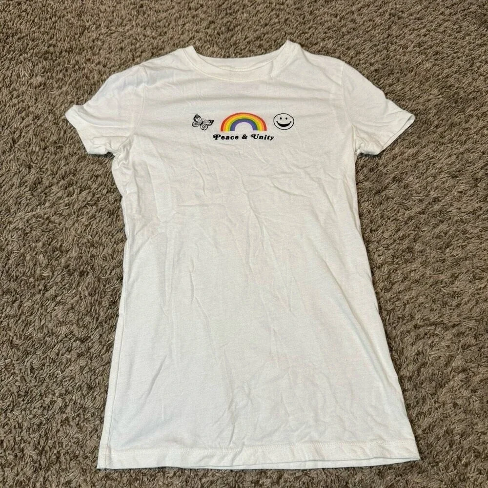 Aeropostale Classic Crew Rainbow TShirt White Women Size Xsmall - Picture 1 of 3